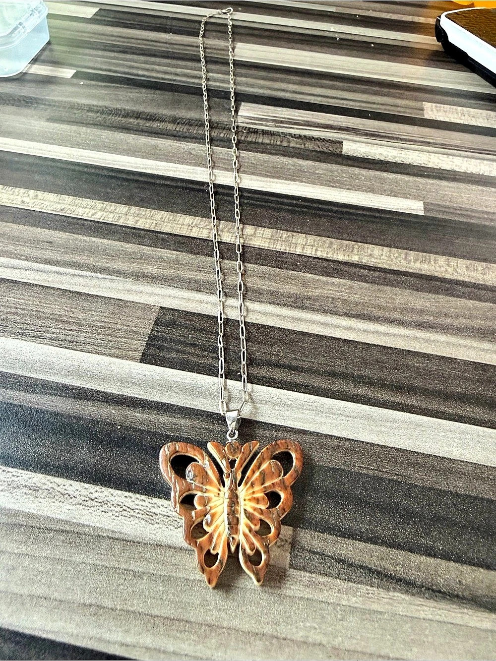 Sandra Brady Sterling Silver 925 Butterfly Pendant Necklace 20” Chain #589